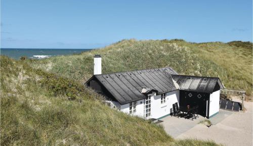 Two-Bedroom Holiday Home