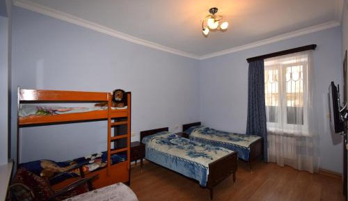 Twin Room with Shower