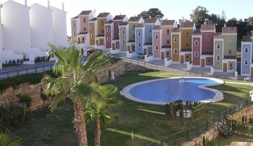 Villa with Garden View