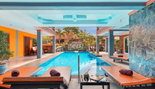 Double Room with Pool View