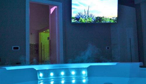 Suite with Sauna