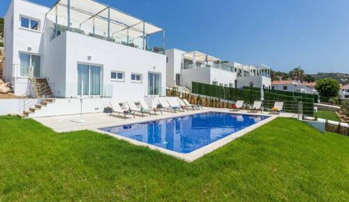Deluxe Villa