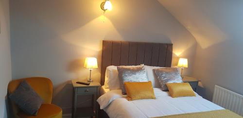 Deluxe Double Room with Shower