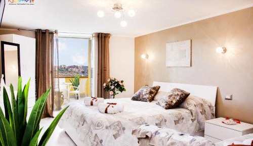 Triple Room with Private Bathroom