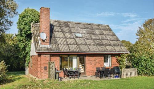 Four-Bedroom Holiday Home