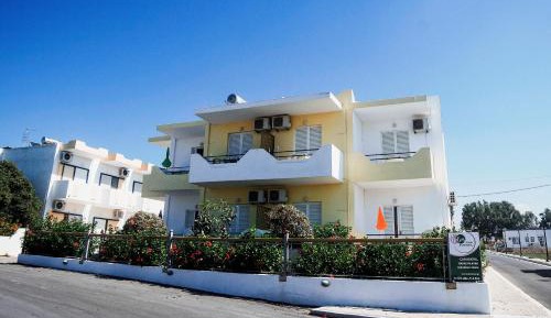 Studio Apartment with Sea View