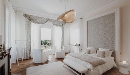 King Suite with Balcony