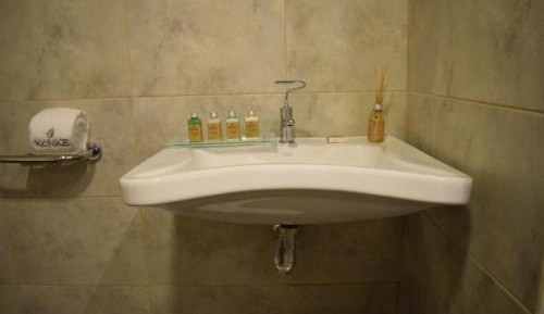 Double or Twin Room - Disability Access