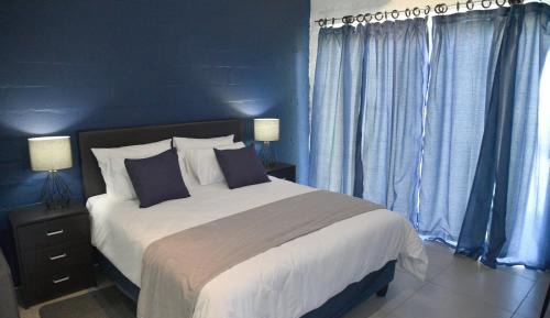 Studio with Garden View