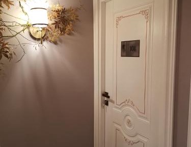 Queen Suite with Turkish Bath and Spa Bath