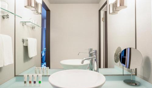 Swiss Select Twin Room 