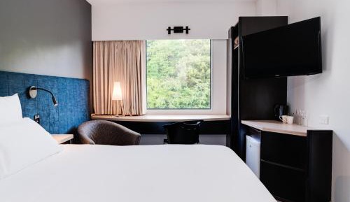 King Room with City View