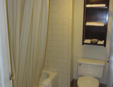 King Room - Non-Smoking