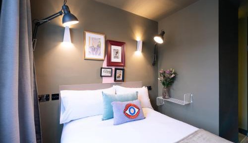Small Double Room [Lower Ground] 