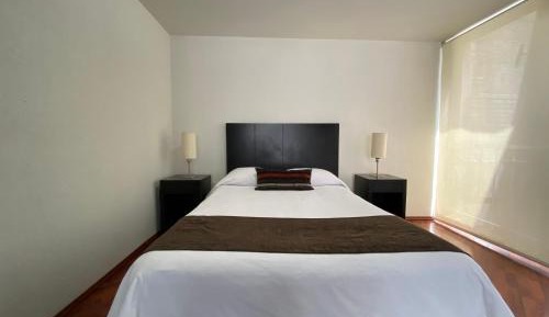 Studio (2 Adults)