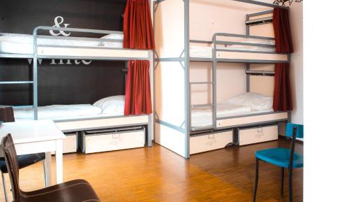 Quadruple Room with Private Bathroom