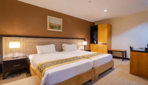 Standard Double Room (Combined Bed, No Window)