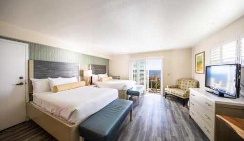 Oceanfront Room with Two Double Beds