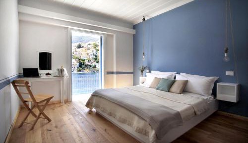 Double Room with Balcony and Sea View