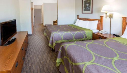 Studio Suite with Two Queen Beds - Non-Smoking