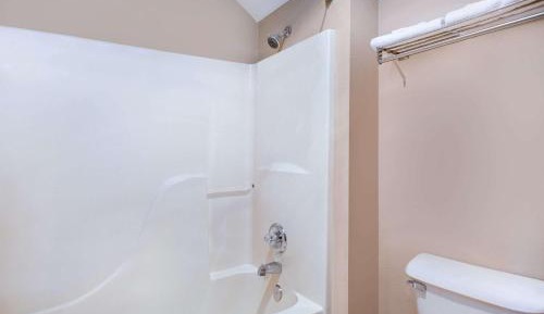 King Room - Non-Smoking