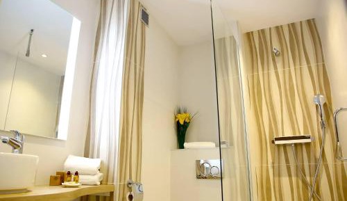 Standard Double or Twin Room - City View