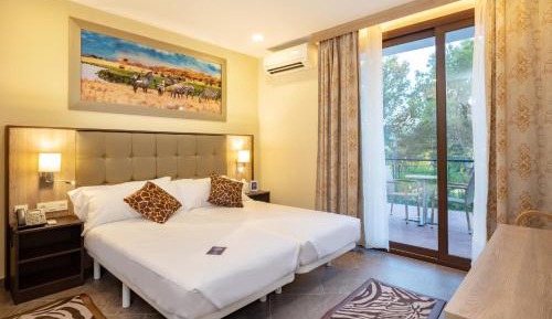 Twin Room with Terrace