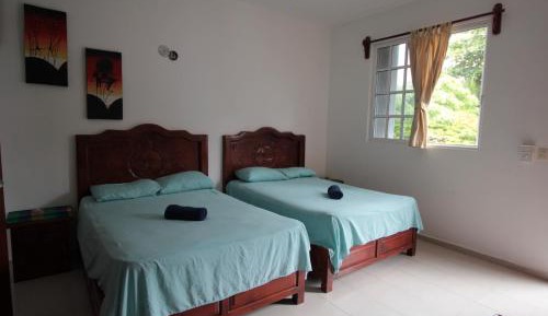 Two Double Queen Room With Access to the Beach 