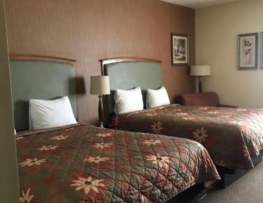 Standard Queen Room