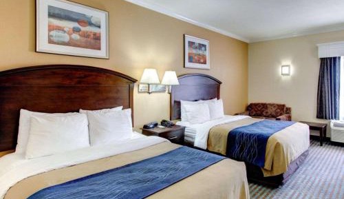 Queen Room with Two Queen Beds - Non-Smoking