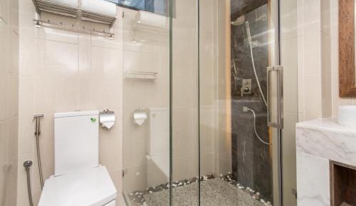 Samann Suite with Balcony (Free Return Airport Transfer)