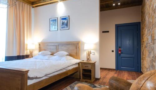 Standard cu acces la jacuzzi & saună