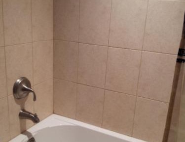 King Suite - Non-Smoking