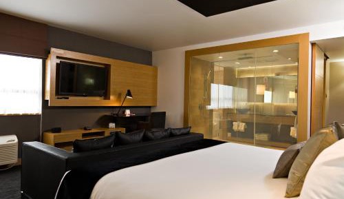 Executive King Suite - Non-Smoking