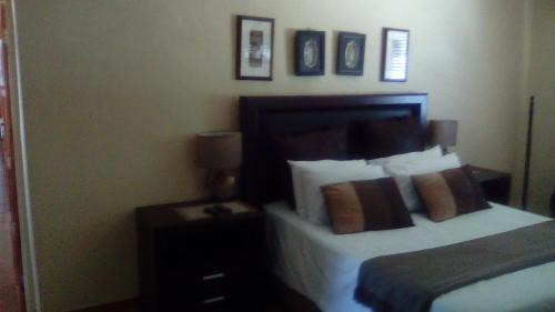 Deluxe Double Room with Shower