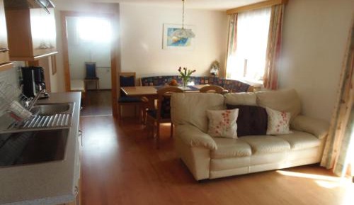 Apartment with Garden View