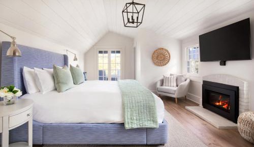 King Suite with Balcony