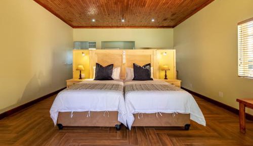 Double or Twin Room with Private Bathroom
