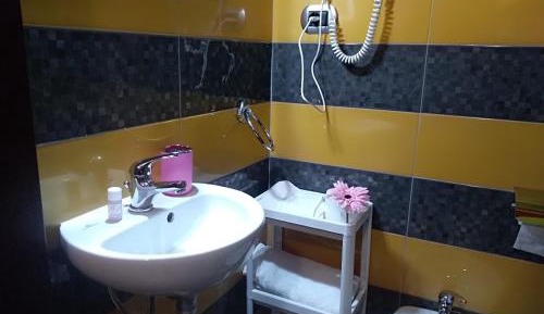 Deluxe Double Room with Shower