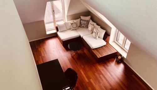 Apartment - Split Level