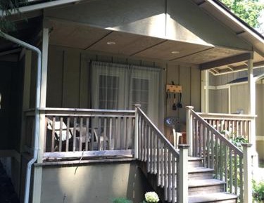 Cottage with Garden View