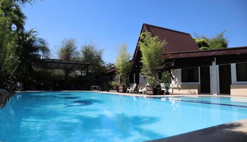 Poolside Executive Double Room