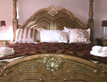 Superior King Room