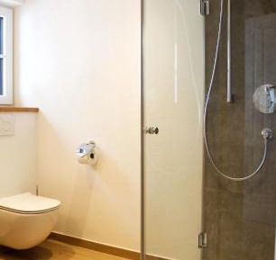 Apartment with Mountain View