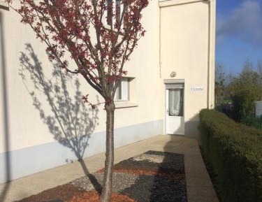 Apartment with Garden View