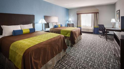 Queen Room with Two Queen Beds