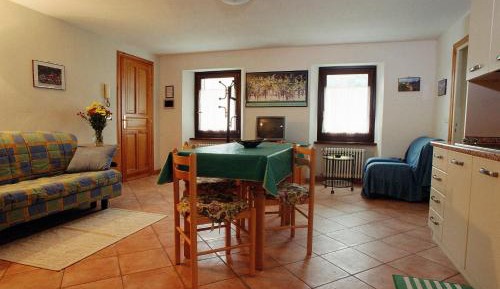 One-Bedroom Apartment (Twin Bed) 