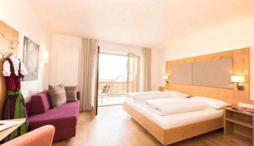 Double Room with Mountain View