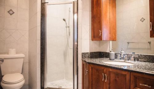 Deluxe Double Room with Shower