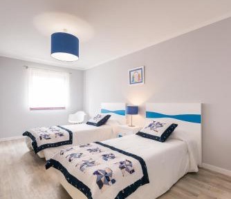 Twin Room with Shared Bathroom